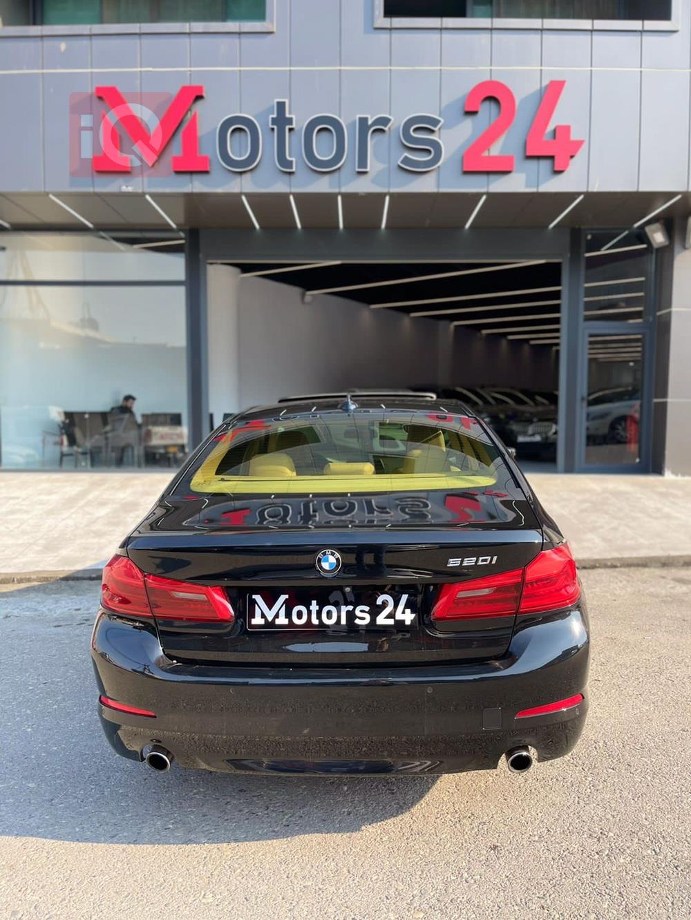 BMW 5-Series